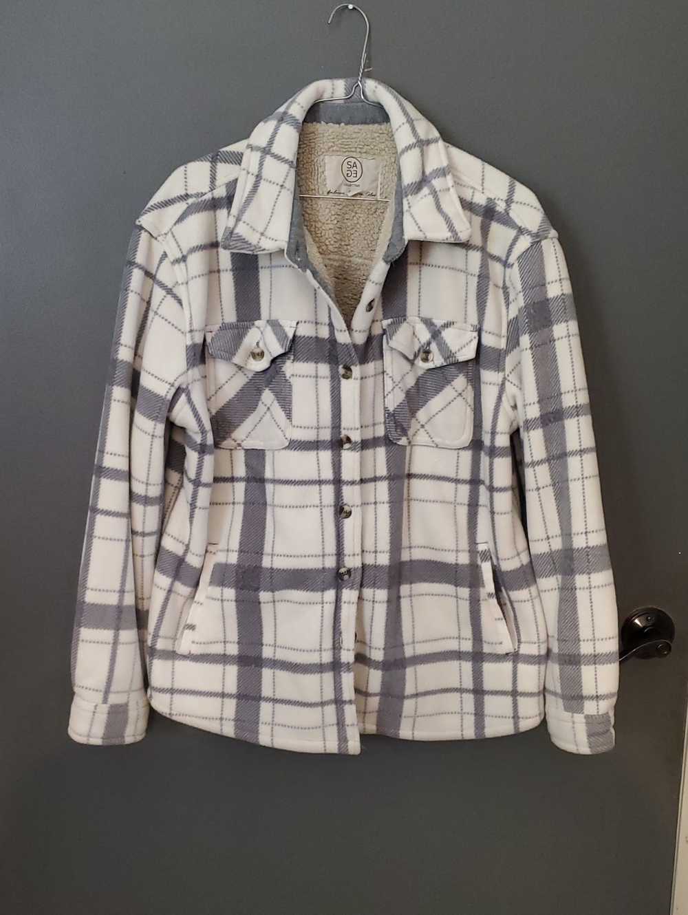 Plaid Sherpa-Lined Jacket - White & Gray